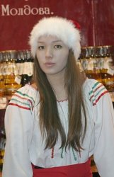 «Новогодний подарок» под елкой Дворца спорта 