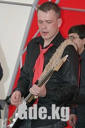 Мир, труд, май & рок-н-ролл.