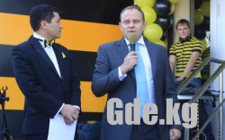 Награждение миллионера от Beeline
