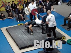 Спорт - жим.